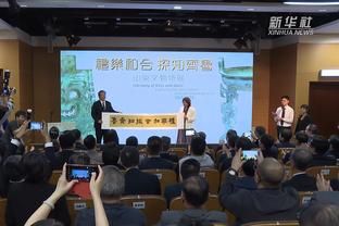 利物浦vs圣吉罗斯首发：萨拉赫先发，若塔、努涅斯出战，麦卡替补